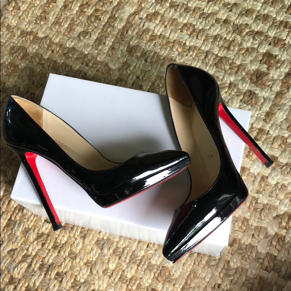 Christian Louboutin Pigalle Plato 140mm